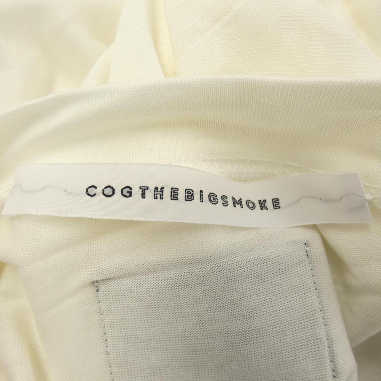 コグザビッグスモーク COGTHEBIGSMOKE トップス