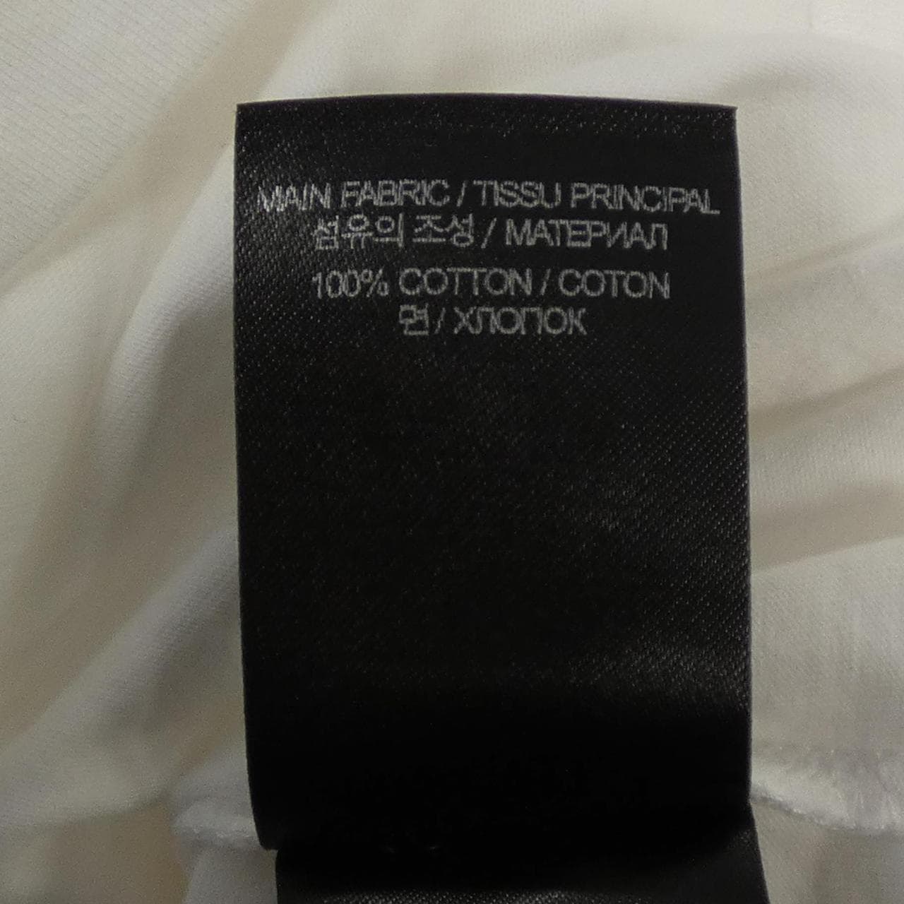 ヴェトモン VETEMENTS Tシャツ