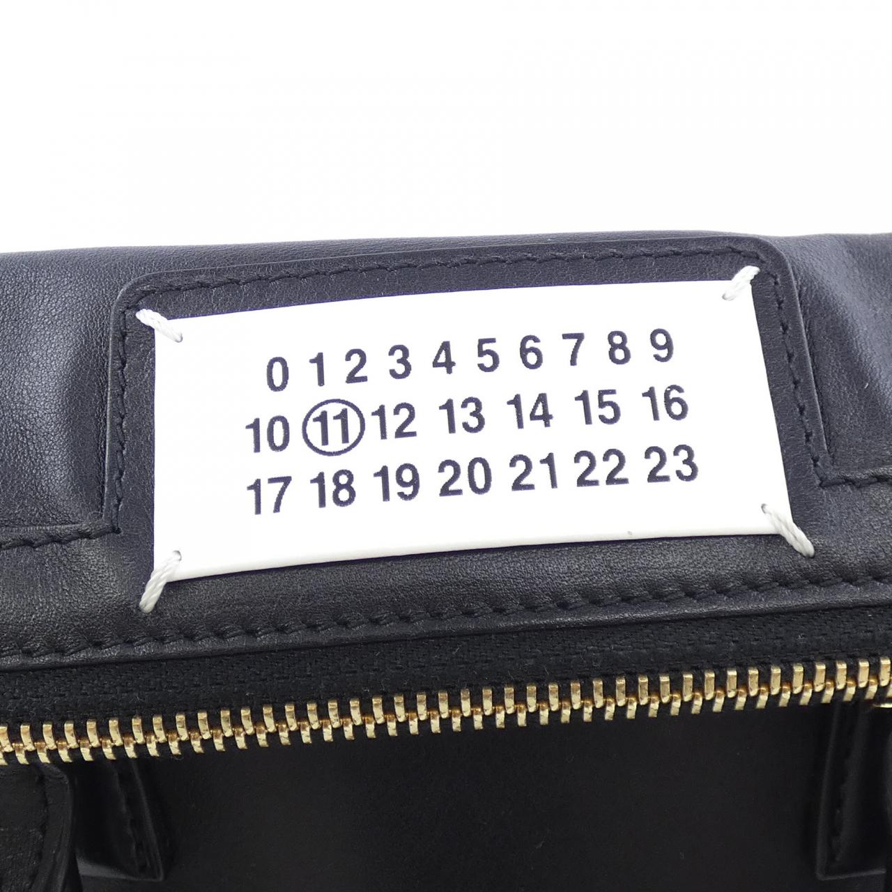 メゾンマルジェラ Maison Margiela 5AC S56WG0082 BAG
