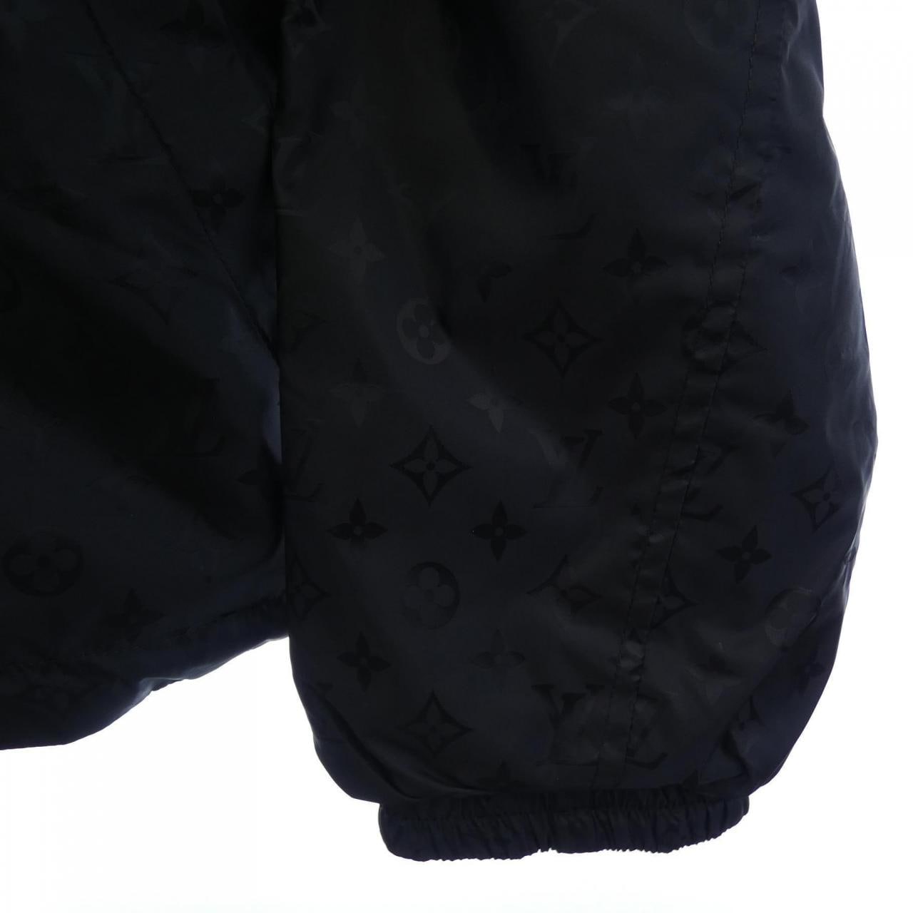ルイヴィトン LOUIS VUITTON モノグラムリバーシブルナイロンウインドブレーカー HLB46WMO6 ジャケット
