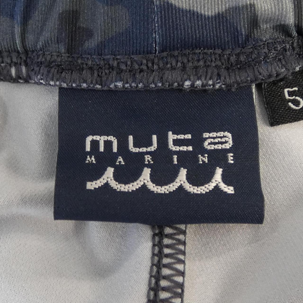 ムータ MUTA ショートパンツ