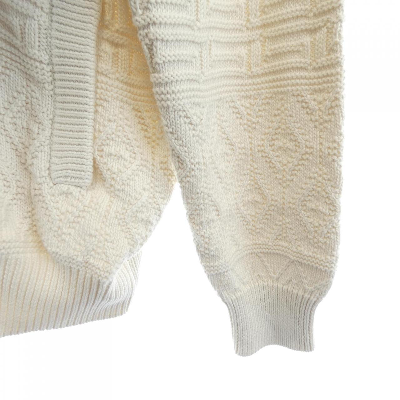 ブルネロクチネリ BRUNELLO CUCINELLI カーディガン