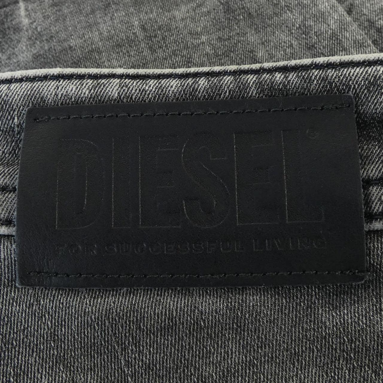 ディーゼル DIESEL THOMMER-T ジーンズ