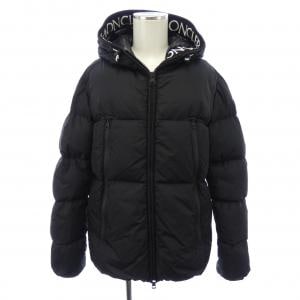 モンクレール MONCLER ダウンジャケット