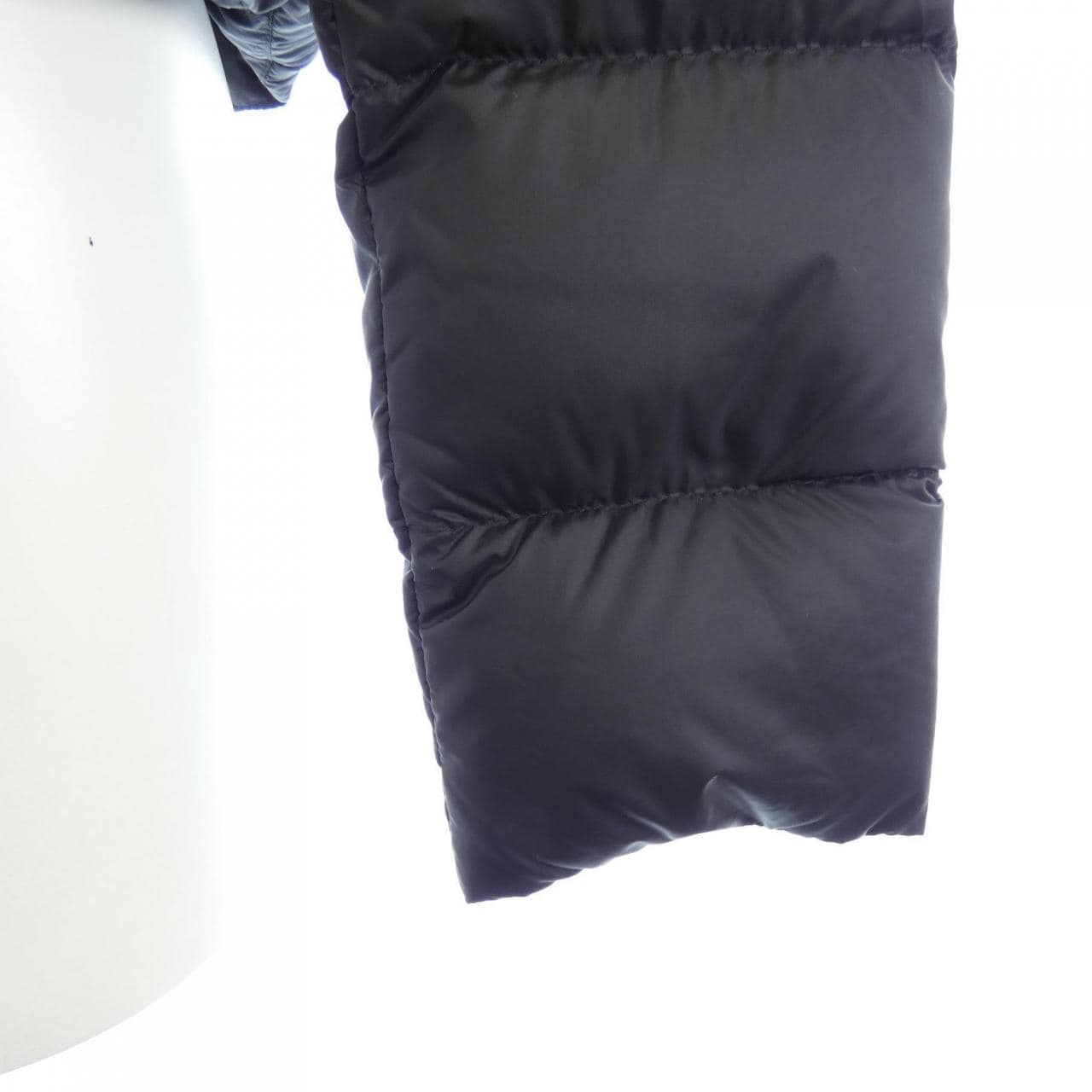 モンクレール MONCLER LAURINE ダウンジャケット