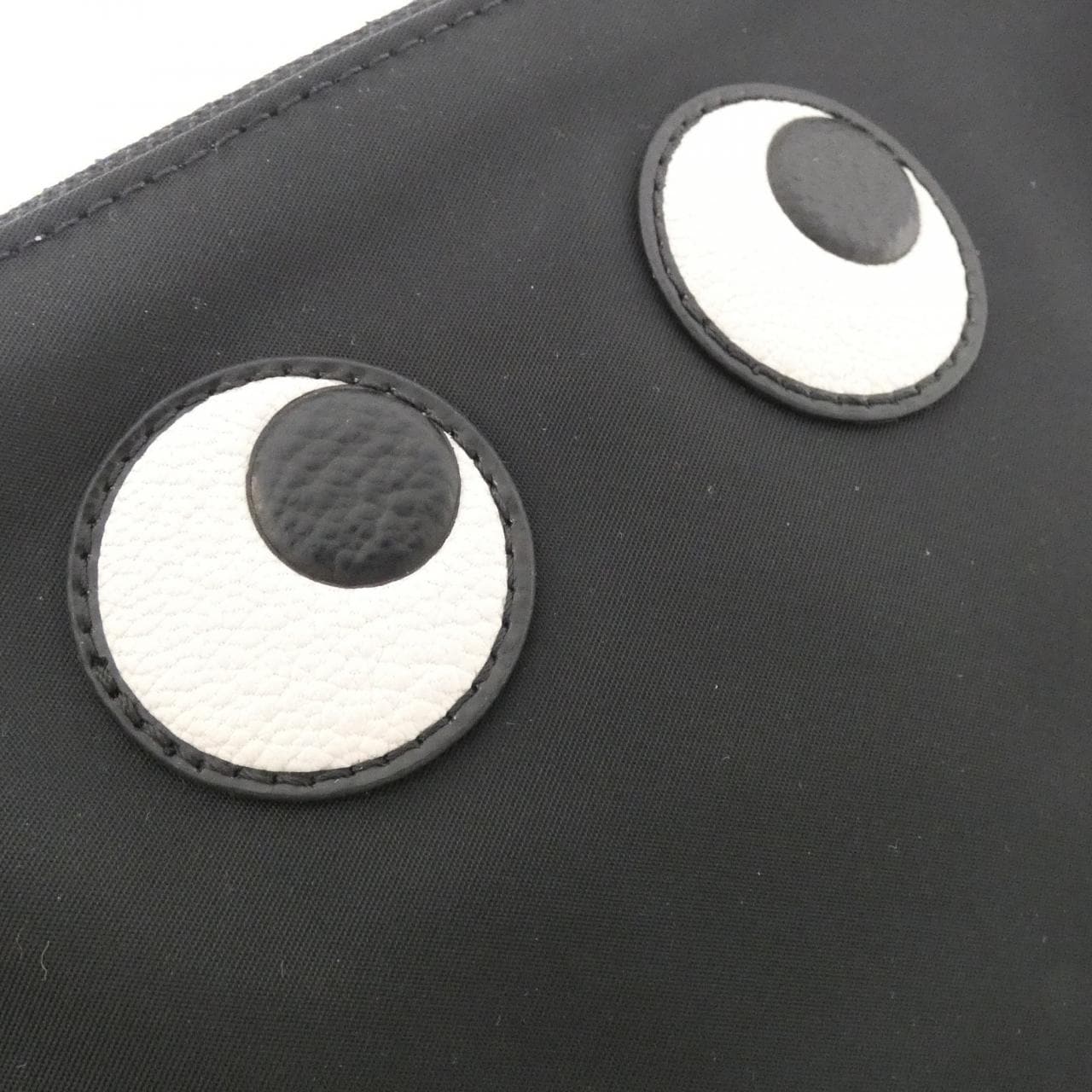 アニヤハインドマーチ アイズ･ハッピー･ポーチ 5050925193559 ポーチ