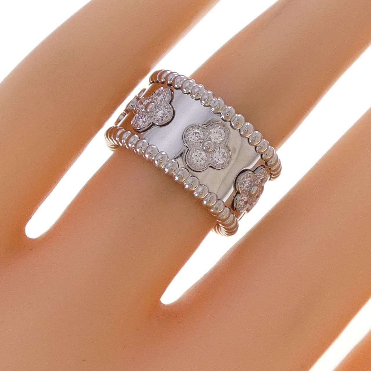 ヴァンクリーフ&アーペル ペルレ クローバー スモール リング