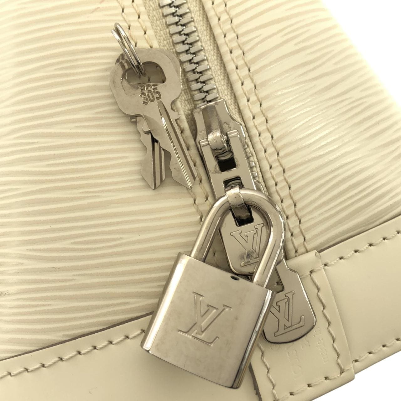 ルイヴィトン エピ アルマ PM M5280J バッグ