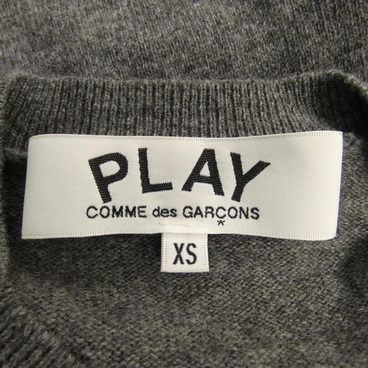 プレイコムデギャルソン PLAY COMME des GARCONS AX N802 カーディガン