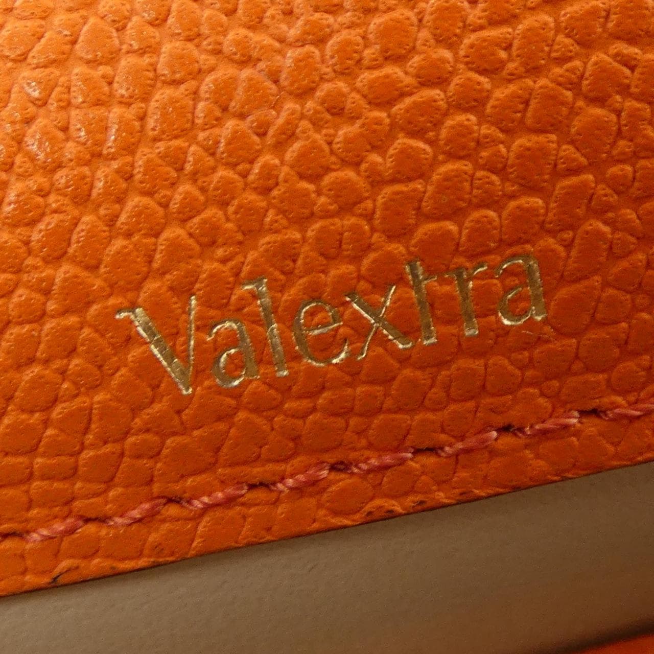 ヴァレクストラ VALEXTRA イジィデ ISIDE BAG