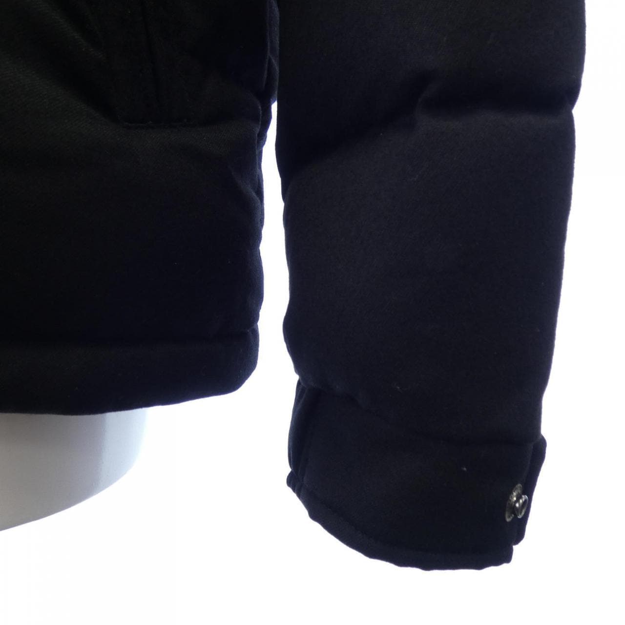 モンクレール MONCLER ダウンジャケット