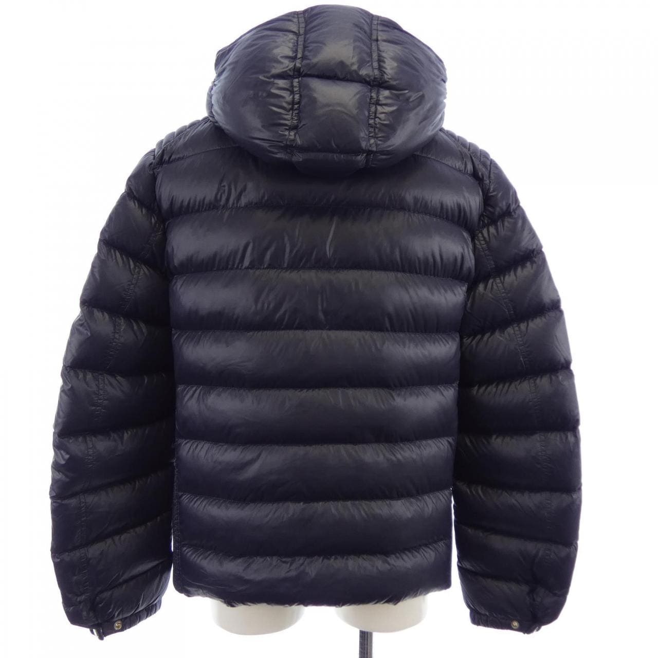 プラダ PRADA トライアングルロゴ SGA654 R142 AR0 ダウンジャケット