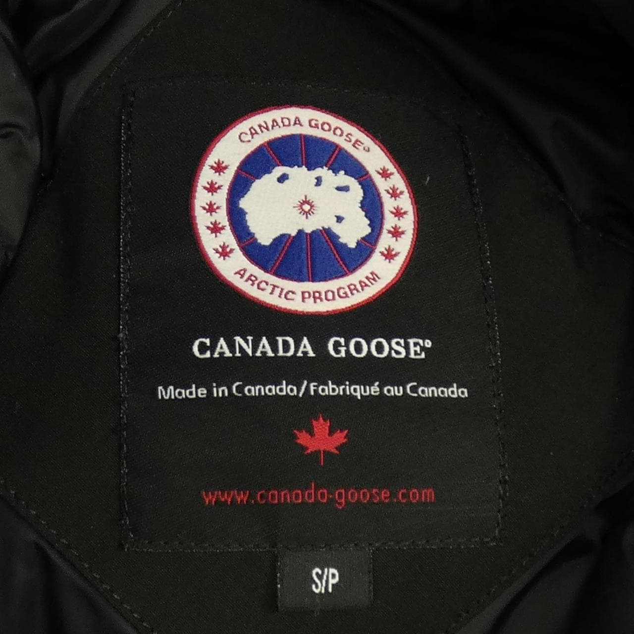 カナダグース CANADA GOOSE ダウンコート