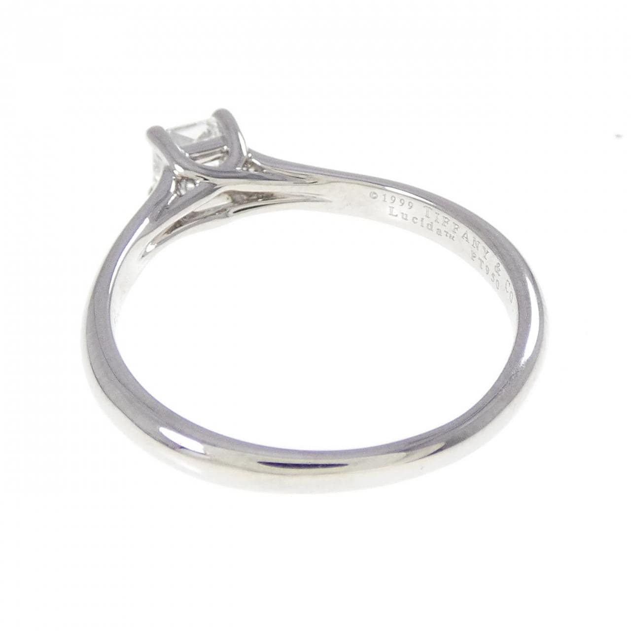 ティファニー ルシダ リング 0.35CT