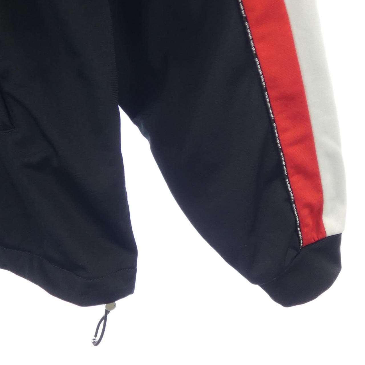 ブイティーエムエヌティーエス VTMNTS VL12JA120B ジャケット