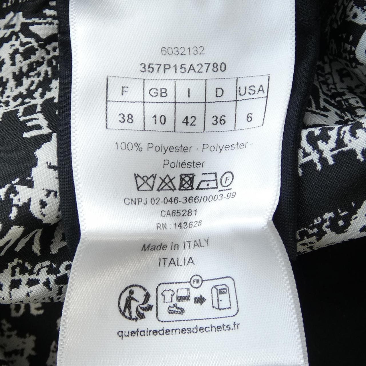 クリスチャンディオール CHRISTIAN DIOR 357P15A2780 ショートパンツ