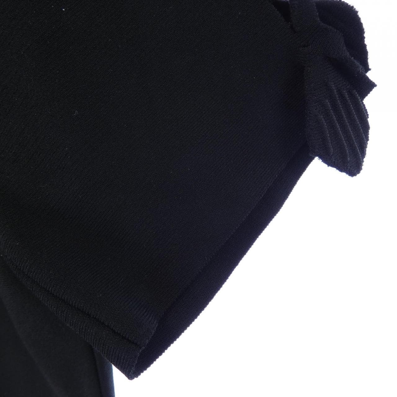 アライア ALAIA AA9S0072CM6144 ニット