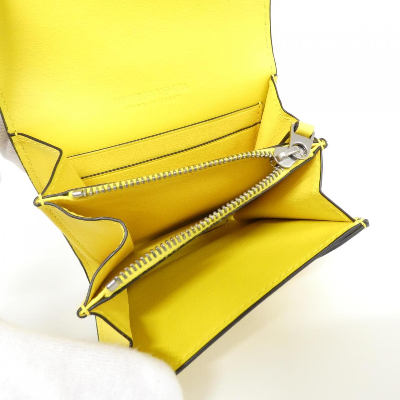 ボッテガヴェネタ 577841 VCCK2 財布