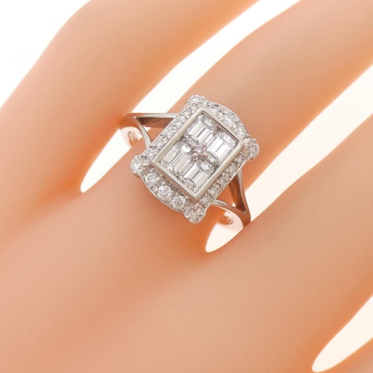 PT900 ピンクダイヤモンド リング 0.010CT