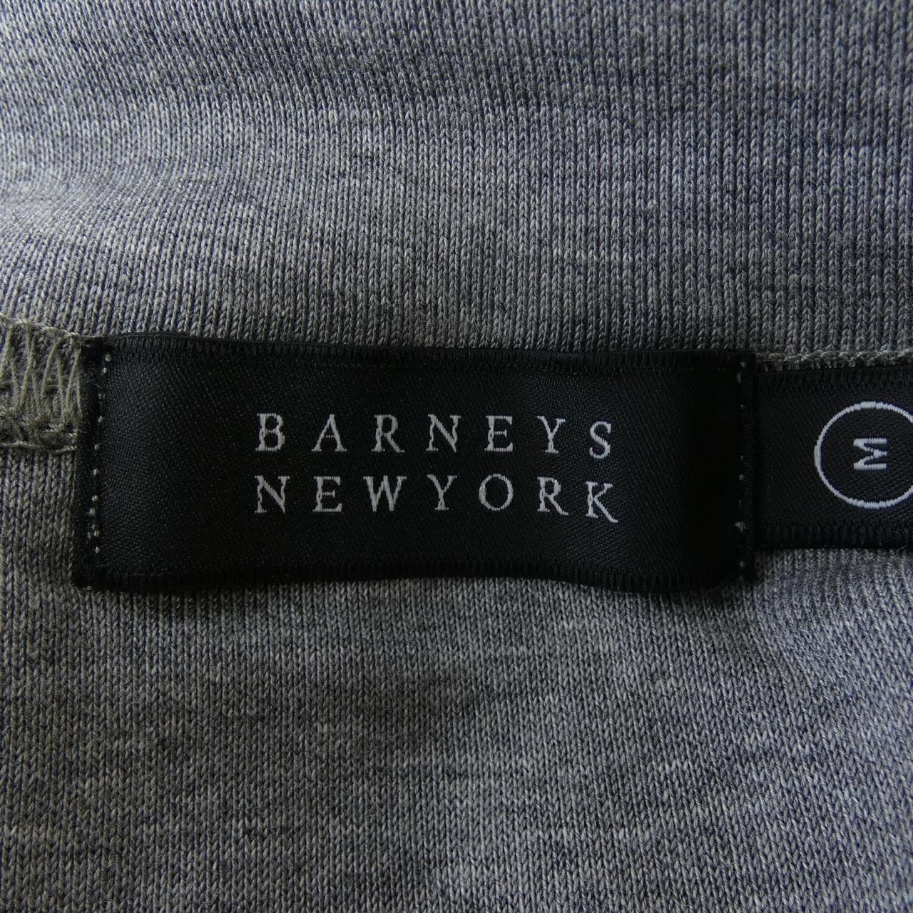 バーニーズニューヨーク BARNEYS NEW YORK トップス