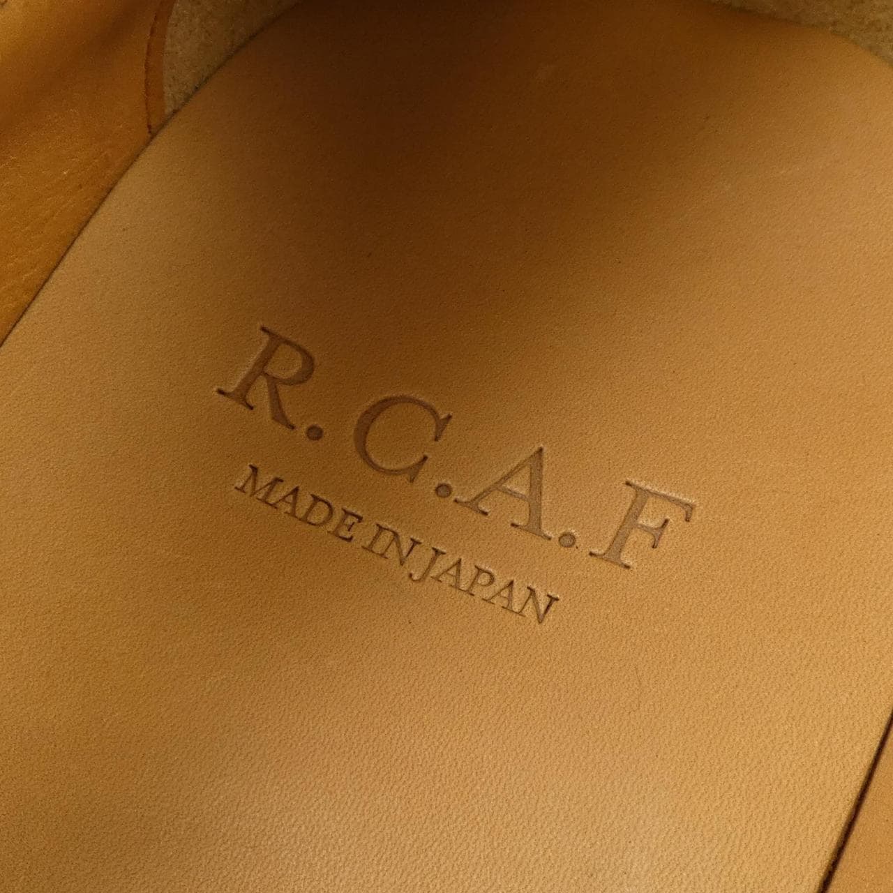 R.C.A.F シューズ