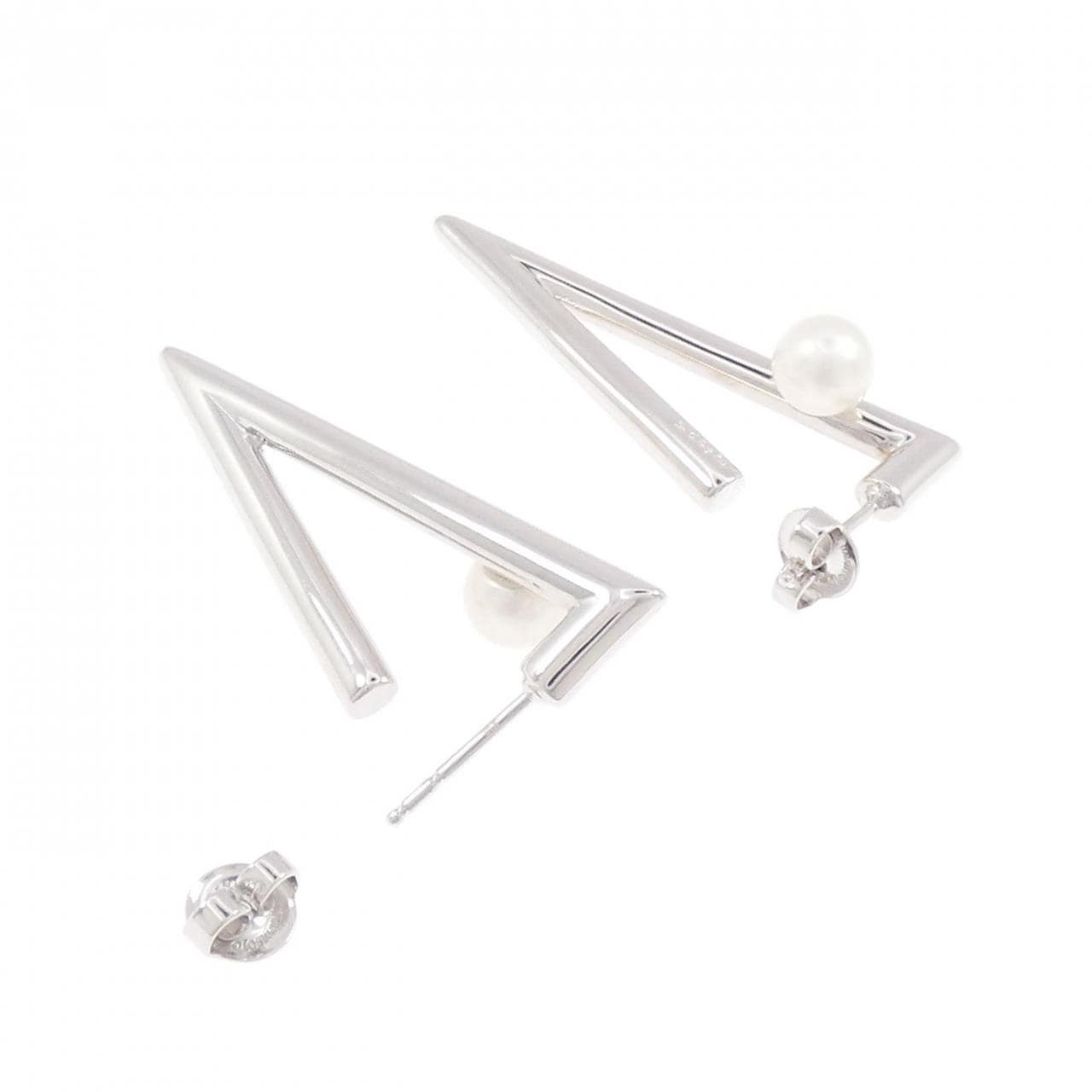 ミキモト V コード ピアス 6.1mm