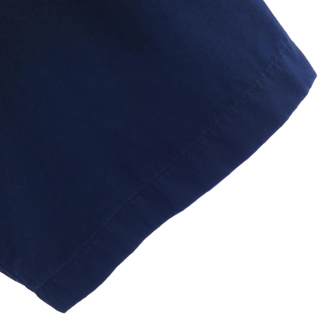 バレンシアガ BALENCIAGA 621912 TIM39 S／Sシャツ