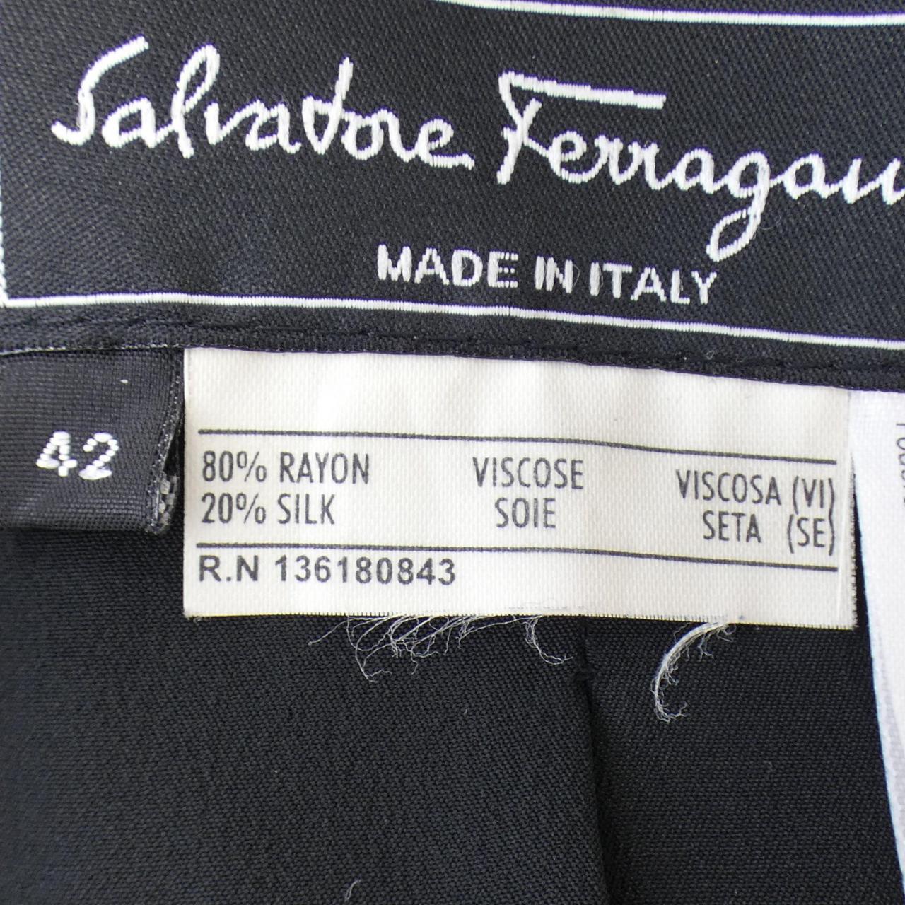 サルヴァトーレフェラガモ SALVATORE FERRAGAMO ジャケット