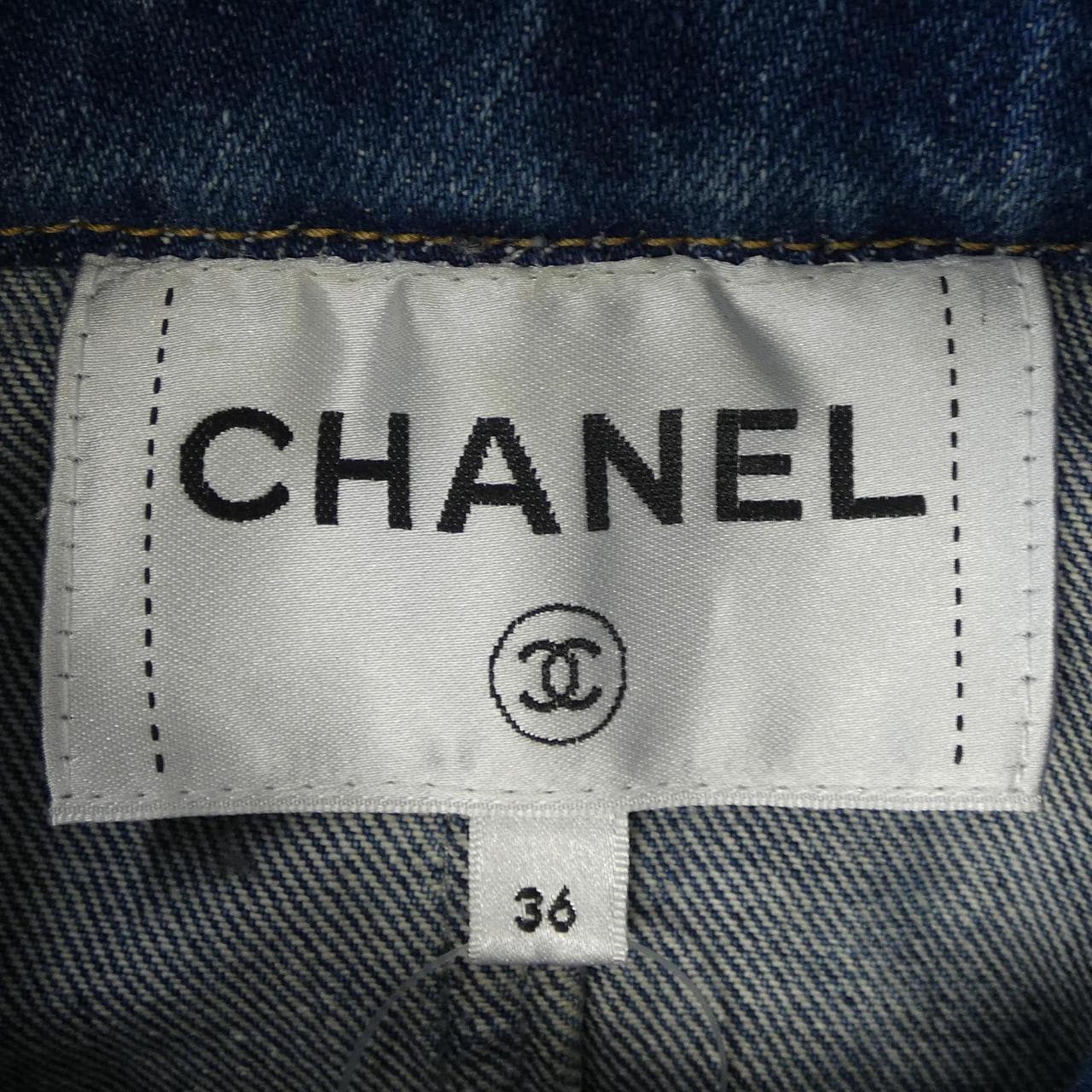 シャネル CHANEL METIERS D’ART LOOK 38 P75259V66855 23A デニムジャケット