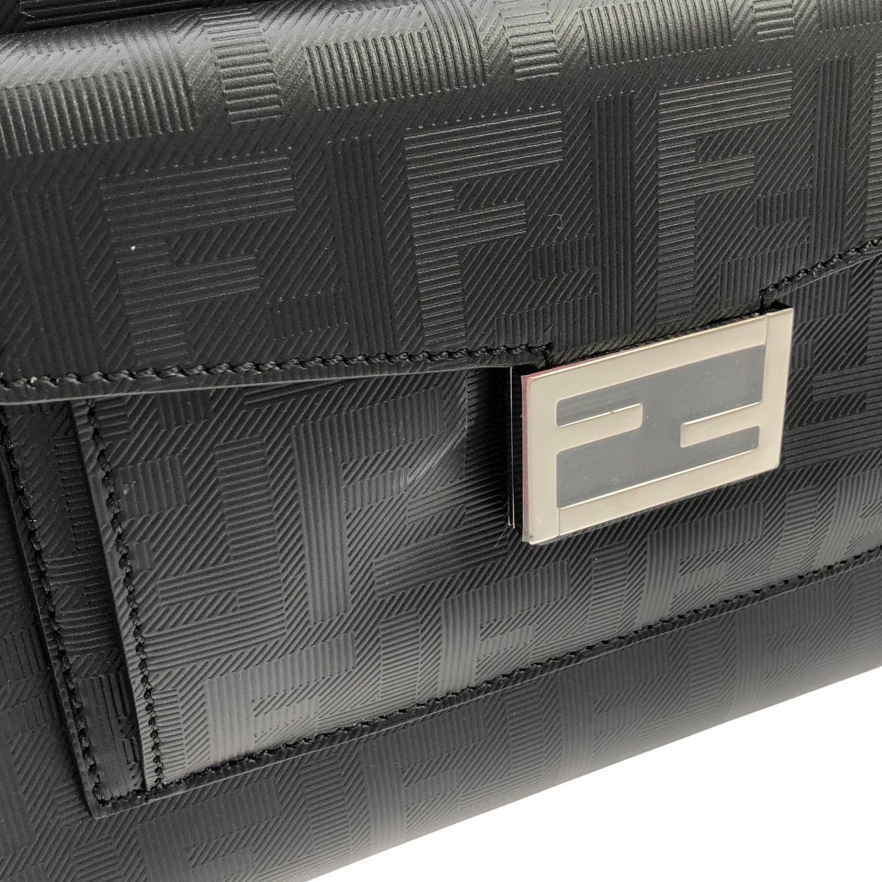 フェンディ SOFT TRUNK 7VA571 AJF4 ボストンバッグ