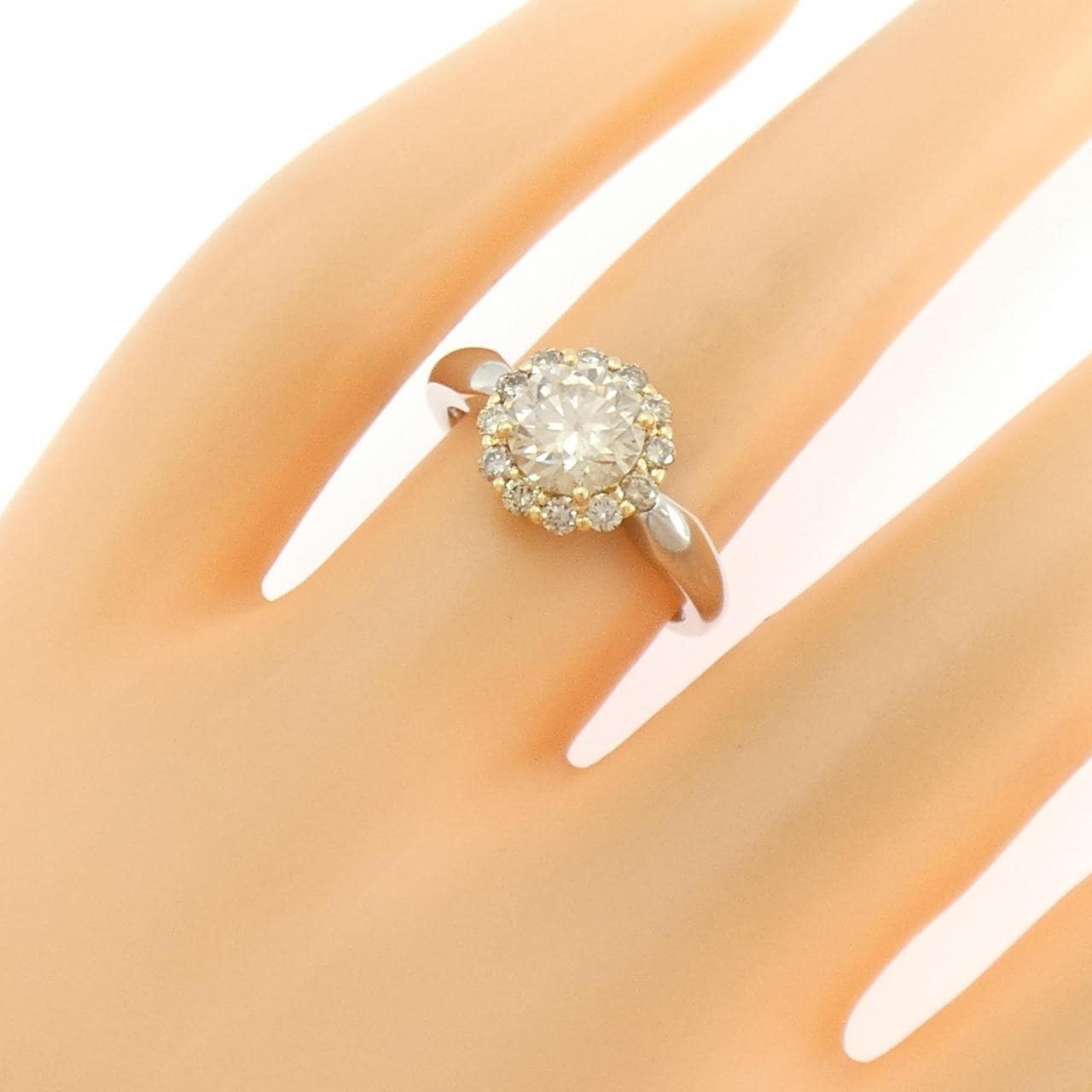 ジーエスティービー ダイヤモンド リング 1.00CT