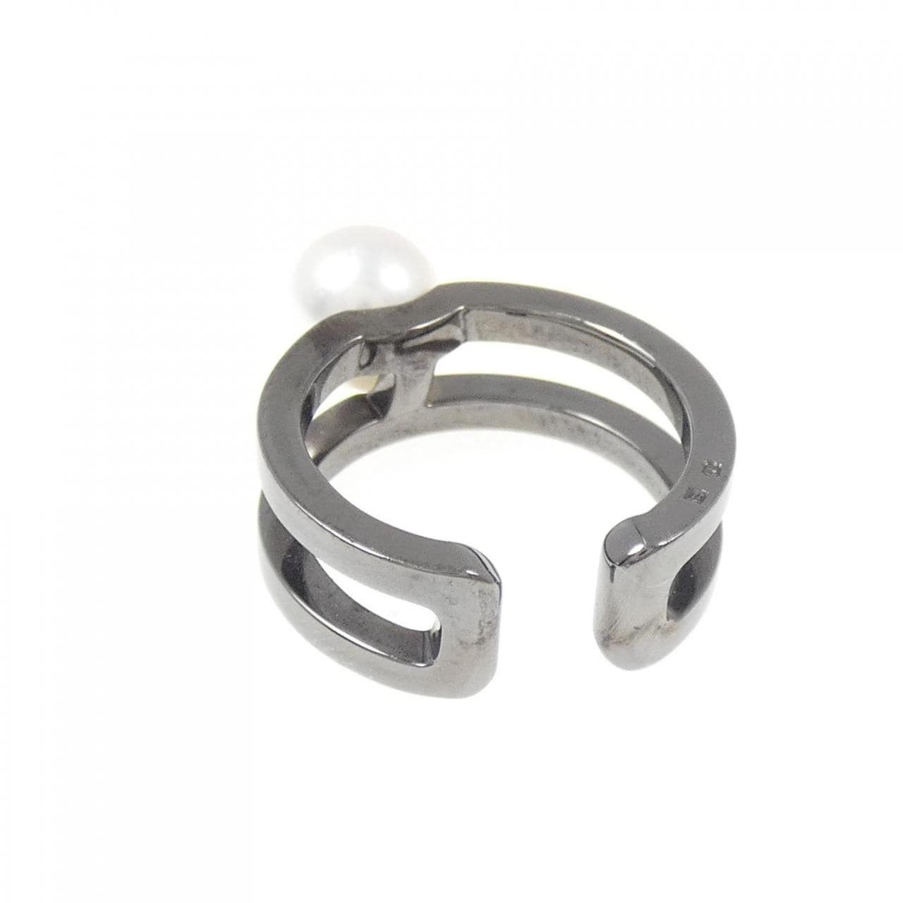 ミキモト パッショノワール イヤーカフ 6.1mm