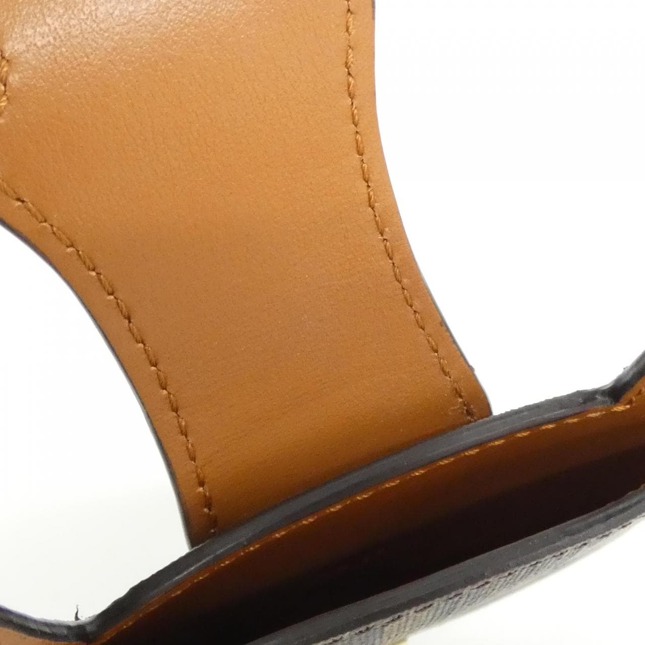 フェンディ 8M0524  AYIY カードケース