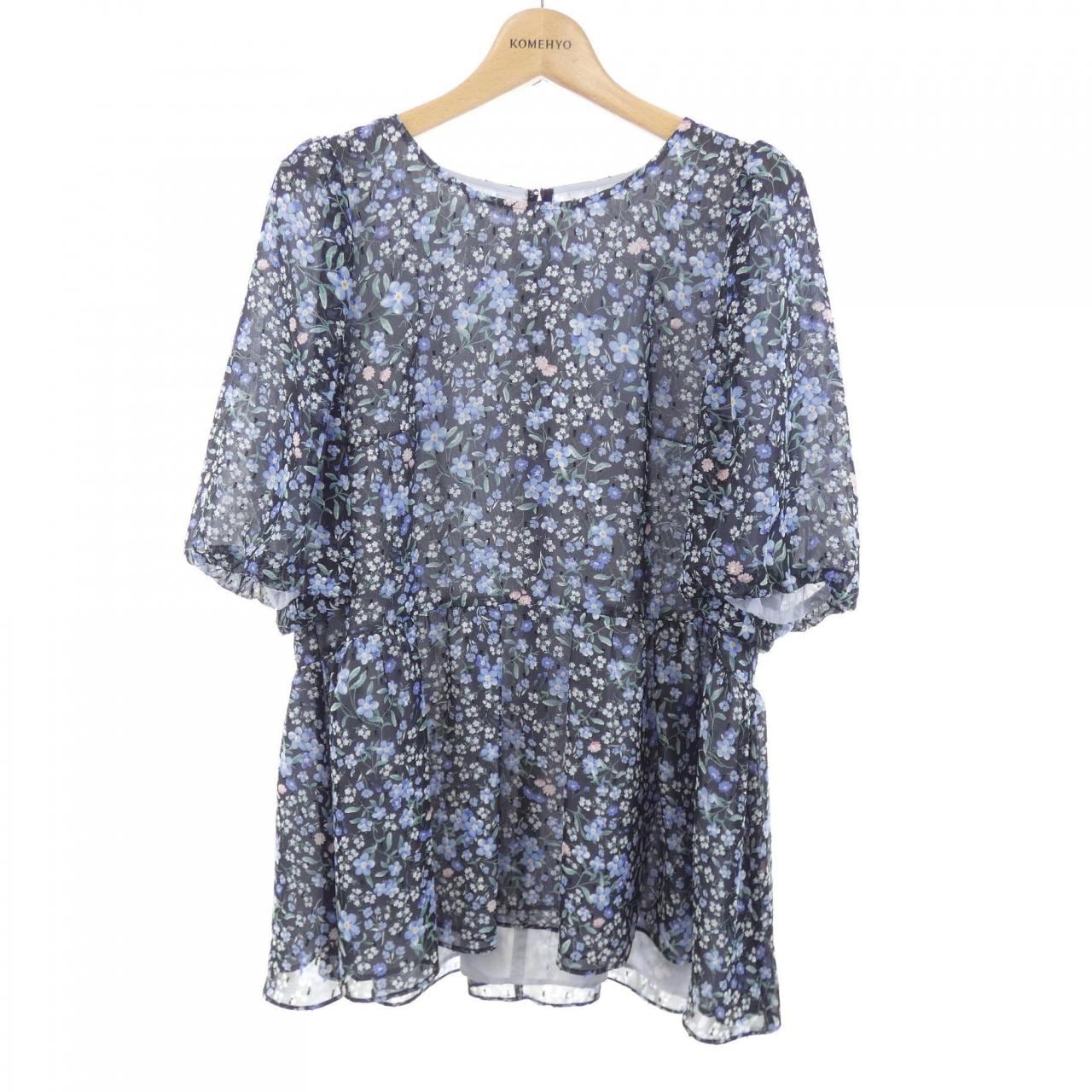 トゥービーシック TO BE CHIC トップス