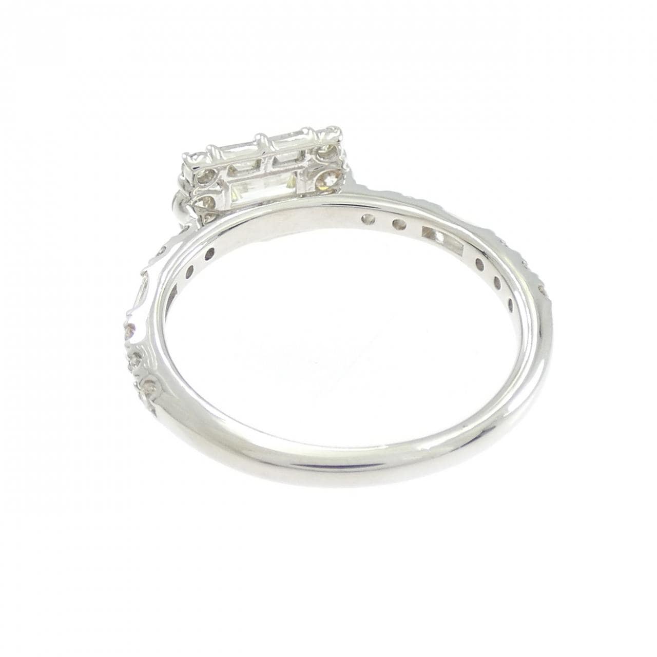 PT950 ダイヤモンド リング 0.65CT