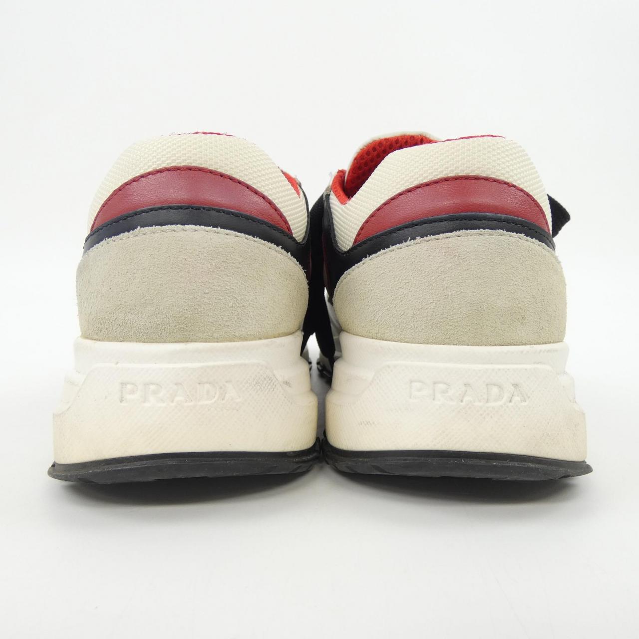 プラダ PRADA スニーカー