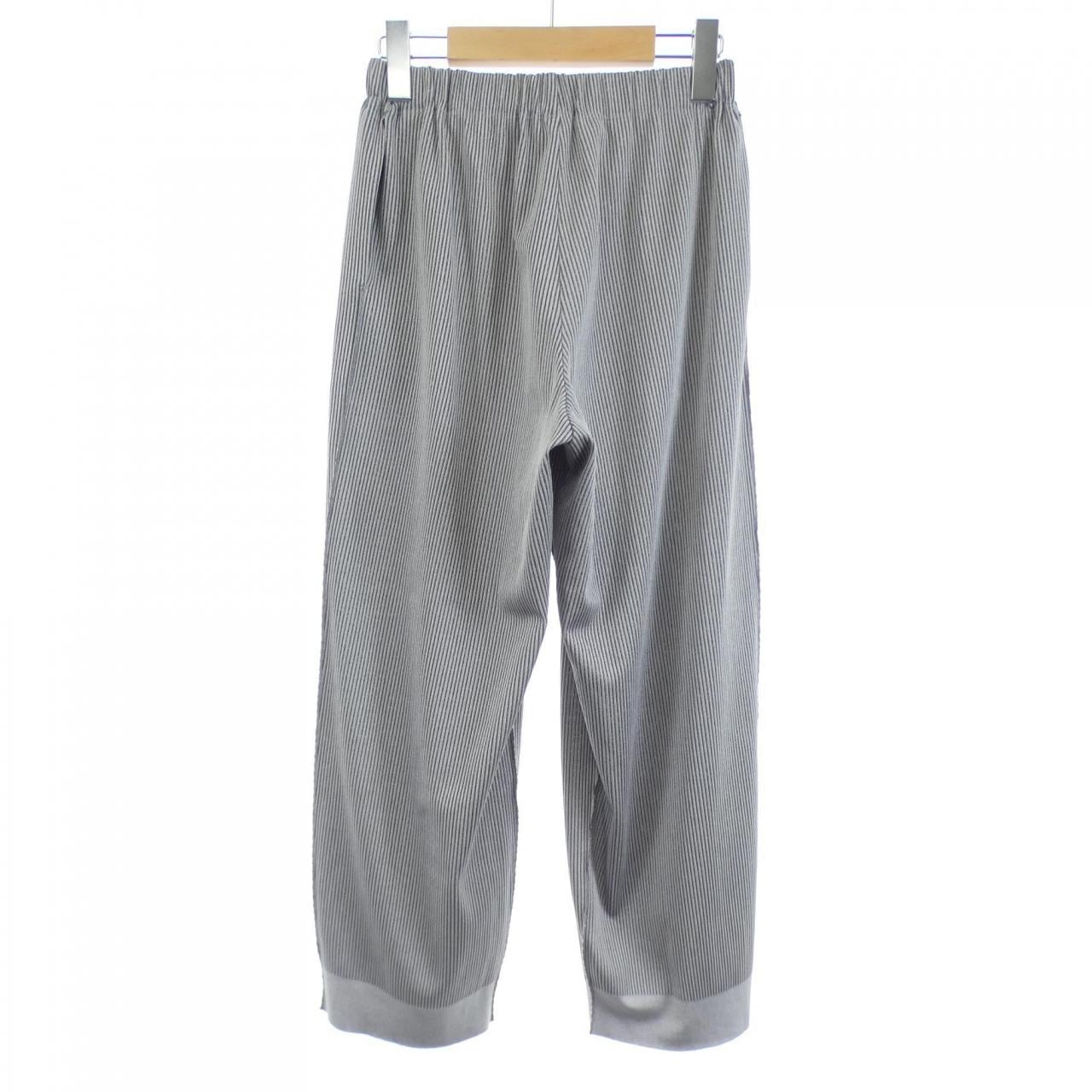 プリーツプリーズ PLEATS PLEASE PP53KF613 パンツ