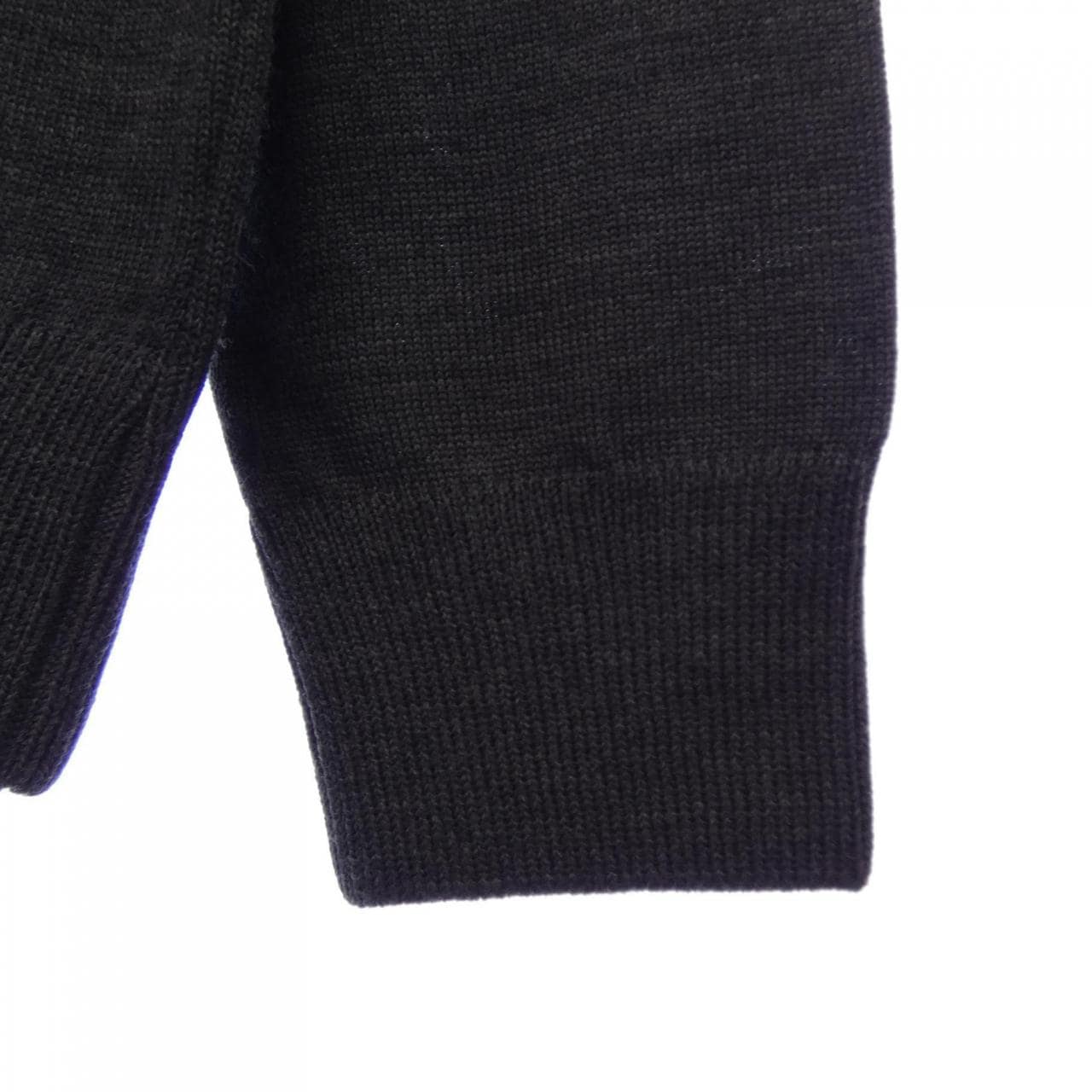 メゾンキツネ MAISON KITSUNE FM00528KT1036 ニット