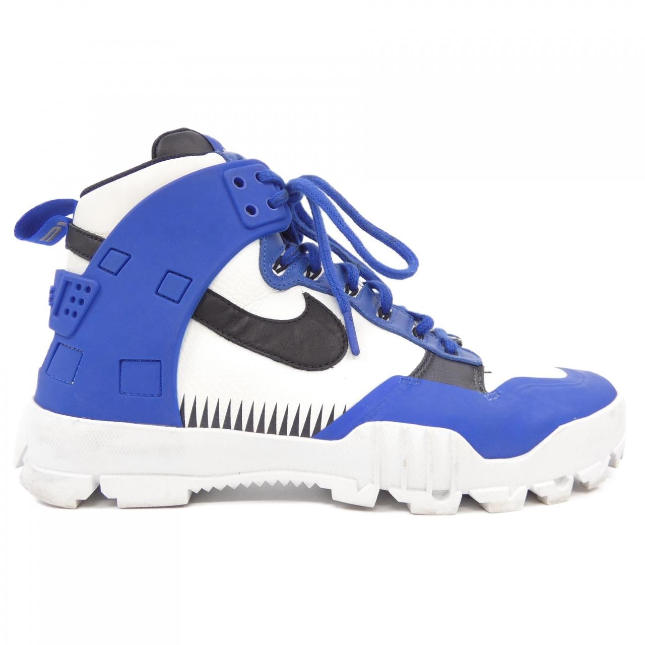 ナイキ NIKE スニーカー