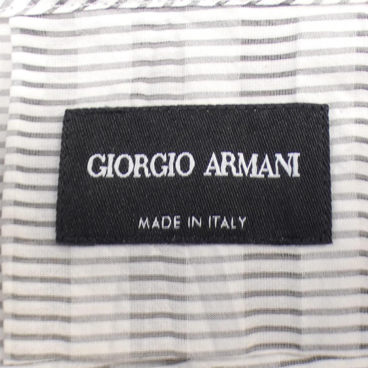 ジョルジオ アルマーニ GIORGIO ARMANI トップス