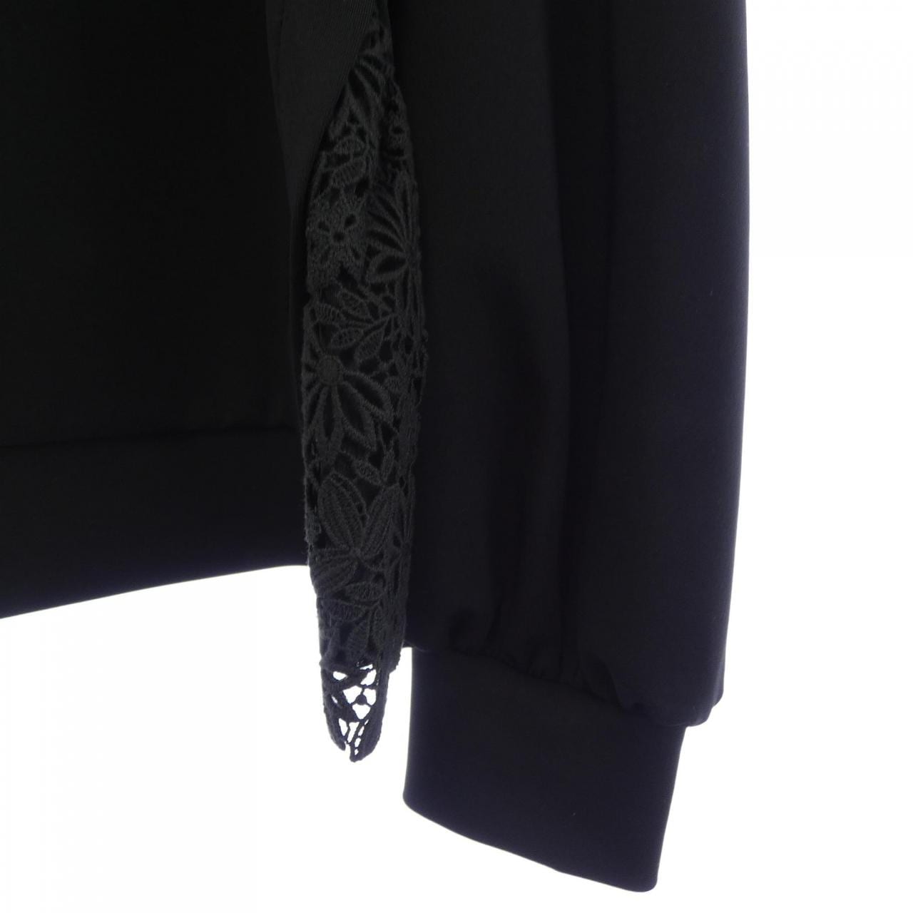 トゥービーシック TO BE CHIC パーカー