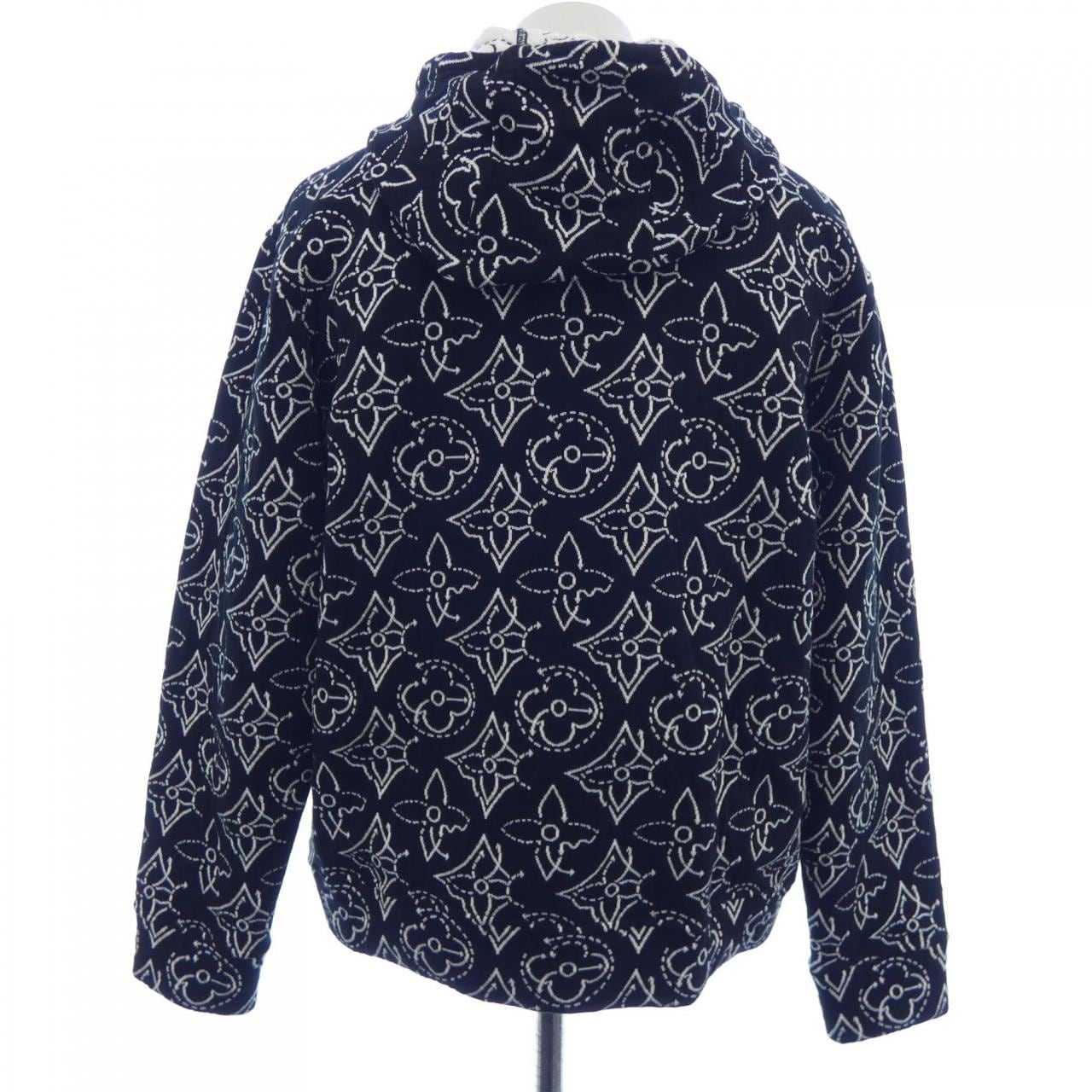 ルイヴィトン LOUIS VUITTON NBAストゥラティージクフラワーキルテッドフーディ HLY12WDM0 パーカー