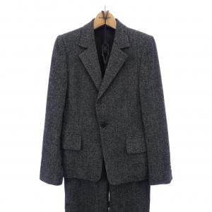 バジーレ28 BASILE 28 スーツ