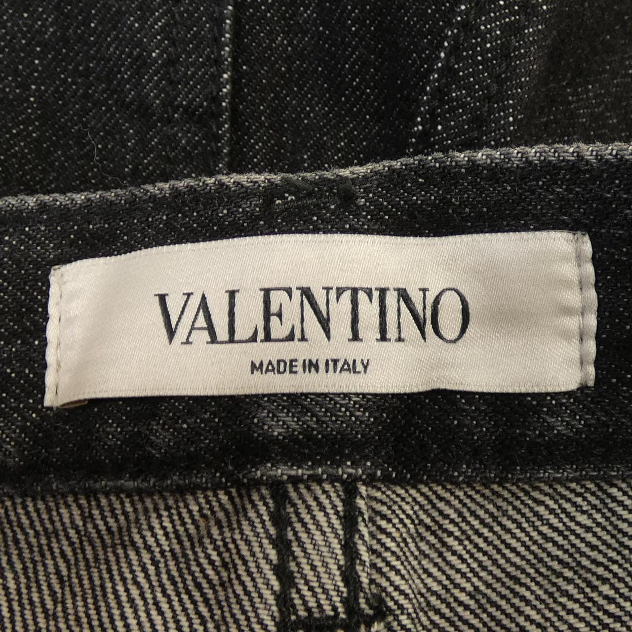 ヴァレンティノ VALENTINO SB3DD08Q5E6 ジーンズ