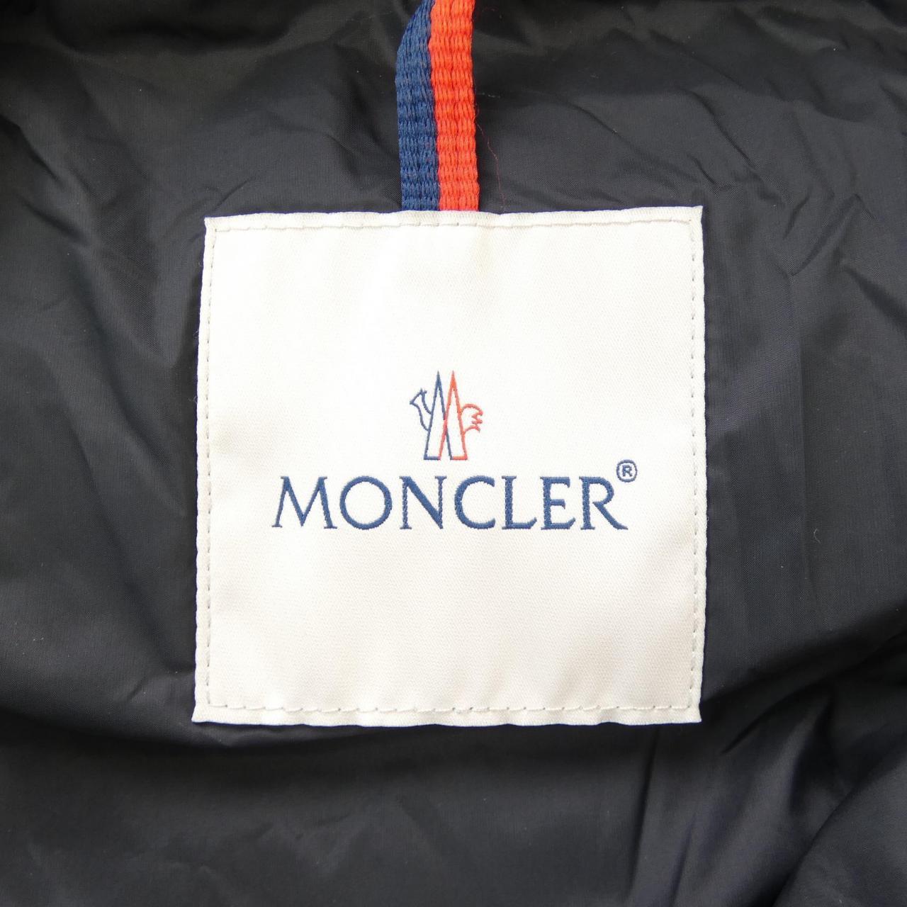 MONCLER蒙克勒羽绒服