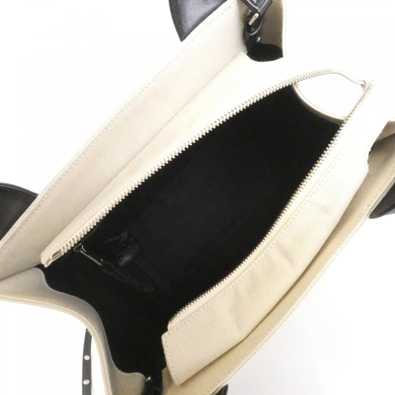 バレンシアガ トレード 620884 2HH53 バッグ