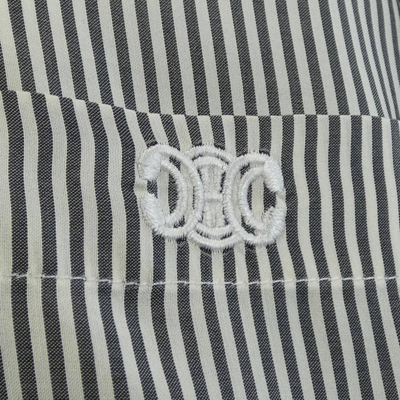 セリーヌ CELINE トリオンフ TRIOMPHE 2C775848H シャツ