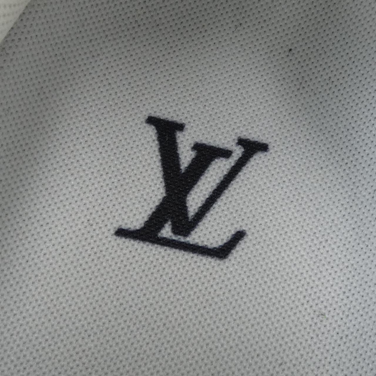 ルイヴィトン LOUIS VUITTON スニーカー