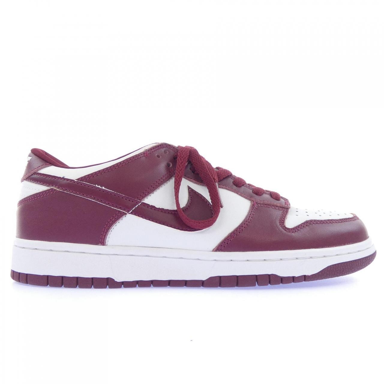 ナイキ NIKE スニーカー