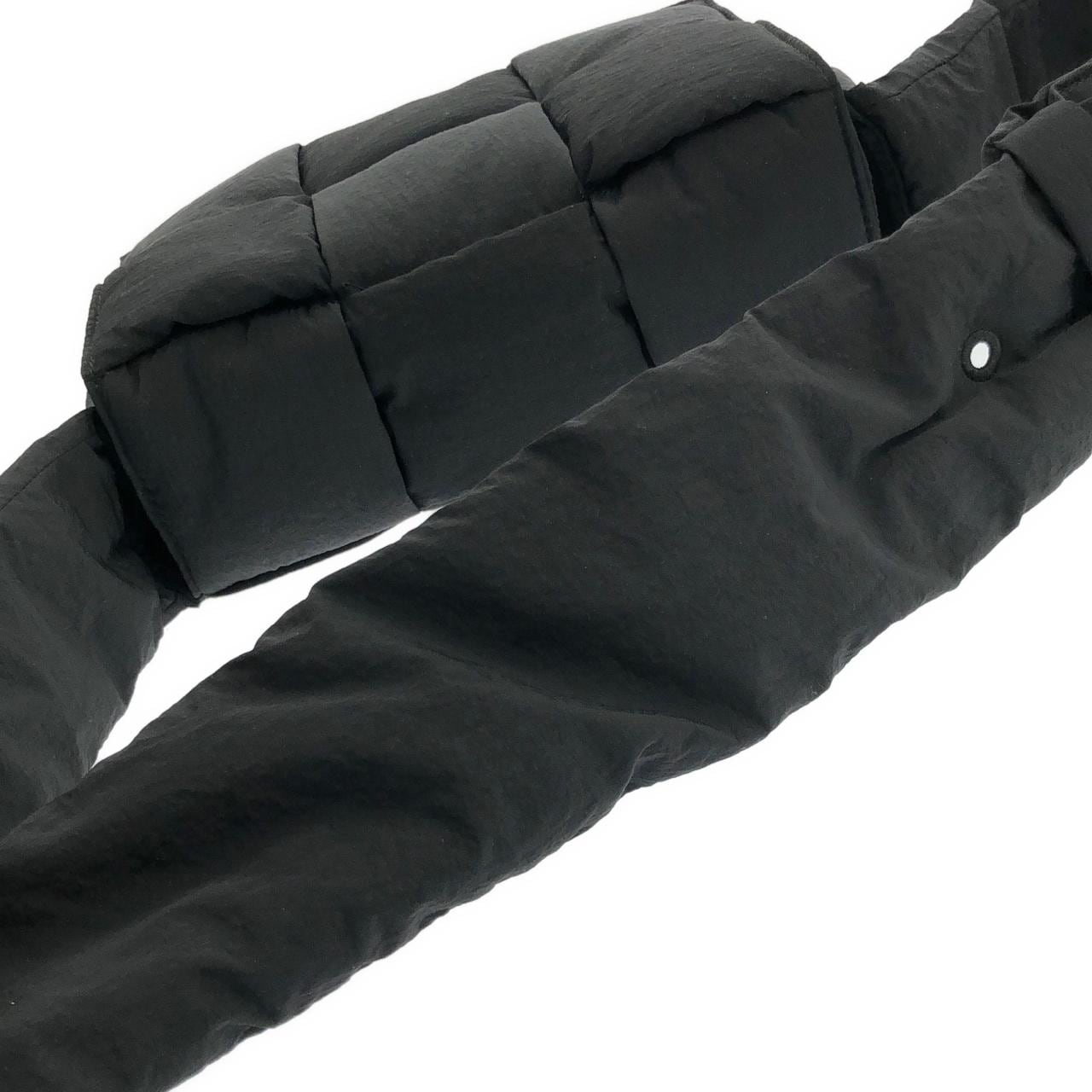 ボッテガヴェネタ 755182 VBO81 ショルダーバッグ